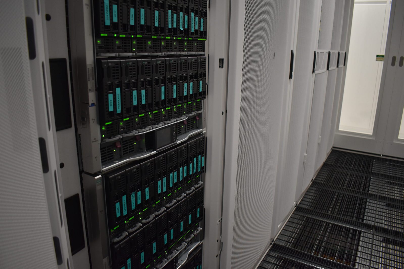 HPE c7000 blade chassis at Digital Realty Athens, 2026